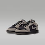 Air Jordan 1 Low SE Older Kids' Shoes