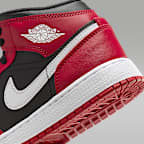 รองเท้าเด็กโต Air Jordan 1 Mid