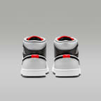 รองเท้าผู้ชาย Air Jordan 1 Mid