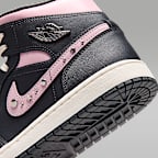 Air Jordan 1 Mid SE Women's Shoes