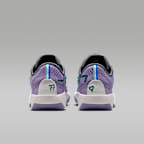 Luka 77 Basketballschuh