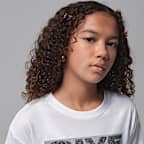 Playera "Give Her the Ball" para niños talla grande Jordan