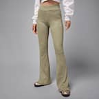 Medium Khaki/Λευκό