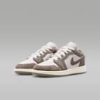 Air Jordan 1 Low Big Kids' Shoes