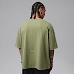 Jordan Flight Essentials Men's Oversized Patch T-Shirt