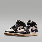 Air Jordan 1 Mid SE Women's Shoes