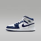 White/Neutral Grey/Gum Medium Brown/Midnight Navy