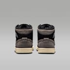 Tenis para hombre Air Jordan 1 Mid SE