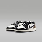 Air Jordan 1 Low OG 'Mocha' Older Kids' Shoes