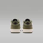 Tenis para niños grandes Air Jordan 1 Retro Low "Medium Olive and Summit White"