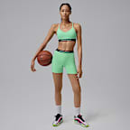 Jordan Sport Essentials Dri-FIT 13 cm-es, magas derekú női rövidnadrág