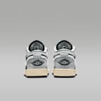 Air Jordan 1 Low SE Older Kids' Shoes