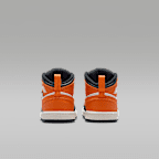 Sapatilhas Jordan 1 Mid para bebé