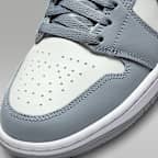 Air Jordan 1 Mid Women's Shoes