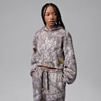 Jordan Brooklyn Women's Realtree Cropped Pullover Hoodie
