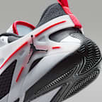 Jordan Heir Series PF "Bloodline" Basketball Shoes