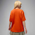 Jordan Flight Essentials Women's Oversized T-Shirt