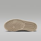 รองเท้าผู้หญิง Air Jordan 1 Low