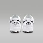 Tacos de béisbol Jordan 1 Retro Low Metal