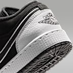 Air Jordan 1 Low SE Older Kids' Shoes
