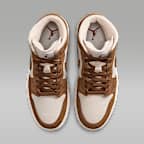 Sapatilhas Air Jordan 1 Mid para mulher