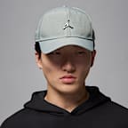 Light Smoke Grey