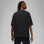 Jordan Flight Essentials Men's Oversized T-shirt