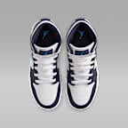 Air Jordan 1 Mid Older Kids' Shoes