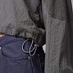 Sudadera sin cierre Jordan Brooklyn de manga larga de tejido Woven con gráfico para mujer