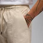 Jordan Essentials Men's Woven Trousers