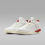 ジョーダン スパイジーク LOW "El Vuelo" メンズシューズ