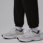 Jordan Sport Big Kids' Therma-FIT Joggers