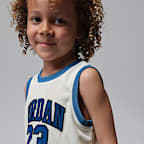 Conjunto de jersey infantil Jordan 23