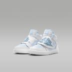Sky Jordan 1 Younger Kids' Shoe
