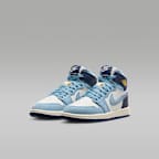 Jordan 1 Retro High OG 'First in Flight' Younger Kids' Shoes