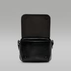 Jordan Perforated Messenger Bag (3.6L)