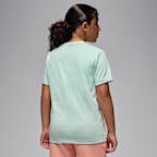 Playera Core para niños talla grande Jordan Sport Dri-FIT