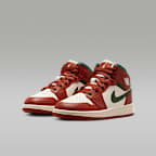 Air Jordan 1 Mid Older Kids' Shoes