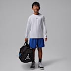 Playera de capa base Dri-FIT para niños talla grande Jordan