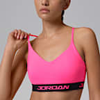 Bra deportivo ajustable con almohadillas para mujer Jordan Sport Essentials
