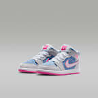 Jordan 1 Mid SE Younger Kids' Shoes