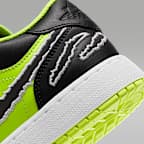 Air Jordan 1 Low SE Older Kids' Shoes