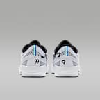 Tenis de básquetbol Luka 77