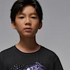 Playera para niños talla grande Glow "Sky Is Not The Limit" Jordan