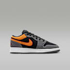 Air Jordan 1 Low SE Older Kids' Shoes