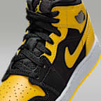 Tenis para niños grandes Air Jordan 1 Mid SE