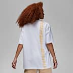 Jordan Women's Oversized Graphic T-Shirt