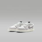 Jordan 1 Retro Low 'LNY' Younger Kids' Shoes