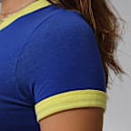 ジョーダン ウィメンズ グラフィック ブラジル クルーネック シャツ