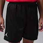 Conjunto de jersey y shorts de malla para niños talla pequeña Jordan